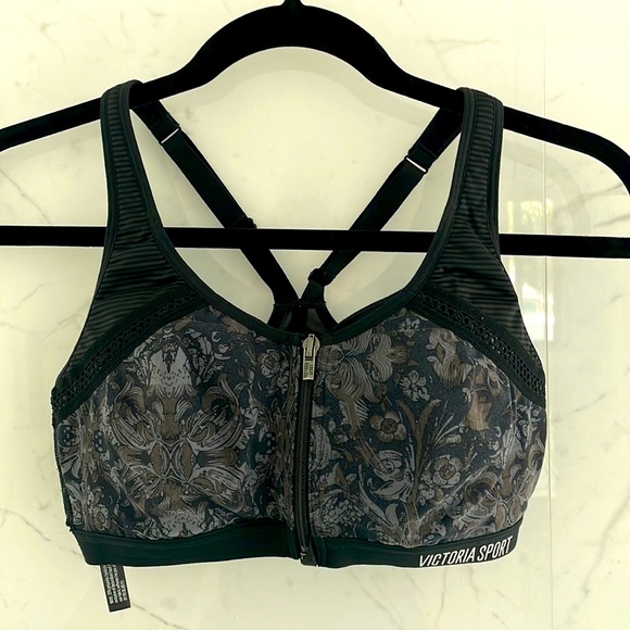 Victoria Secret Sport Bra - Picture 1 of 5